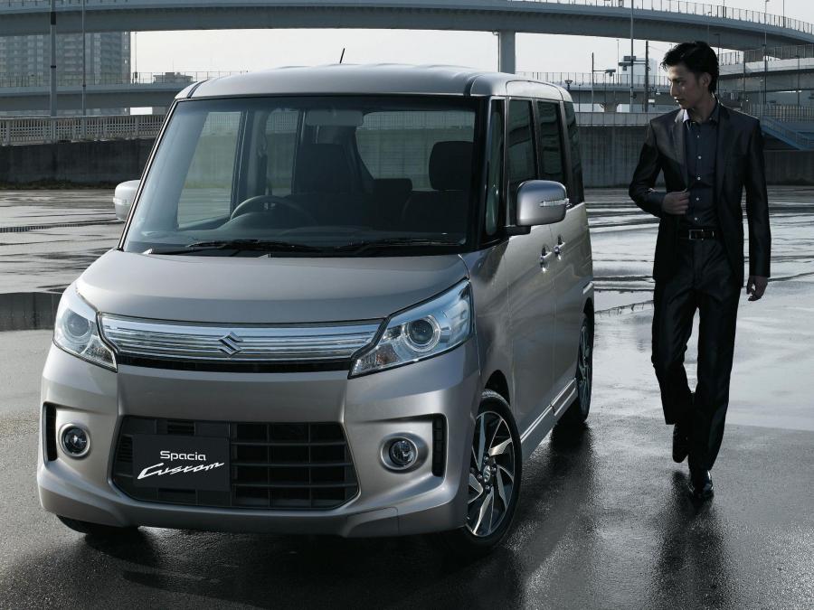 Suzuki Spacia Custom 2013 года  (фото 2 из 3)